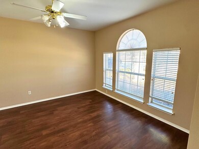 3904 Gessner Dr, Denton, TX 76210 - photo 4