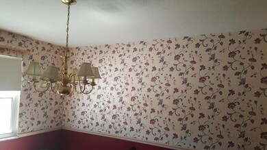 1863 Northcliff Dr, Columbus, OH 43229 - photo 3