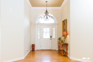 This immaculate home boast 6 bedrooms, multiple living areas, huge chef's kitchen, 3 car garage all located on a peaceful and private 1+acre lot! Bentonville Schools, Crystal Bridges, Bike Trails & WM Home Office minutes away!