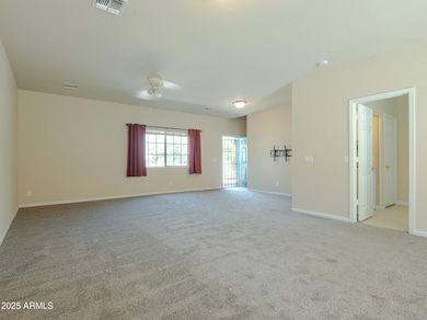 Large Living Room with new carpet!