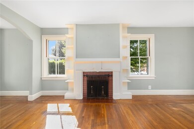 1934 Smith St, North Providence, RI 02911 - photo 5