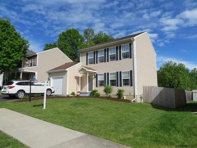 6 Cobblestone Ln, Troy, NY 12180 - photo 4