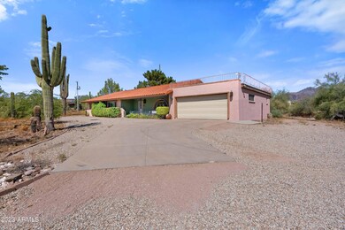 Front/ driveway