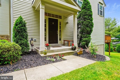 7311 Shady Glen Dr, Columbia, MD 21046 - photo 3