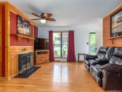 47 Tipperary Dr, Asheville, NC 28806 - photo 2