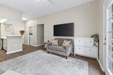 Residences of Worthington unit 108, Worthington, OH 43085 - photo 4