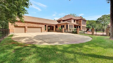 702 Oak Dr, Friendswood, TX 77546 - photo 6