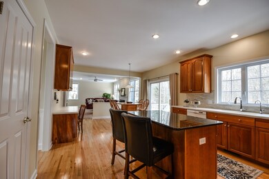 7 Whirty Cir, Hopkinton, MA 01748 - photo 7