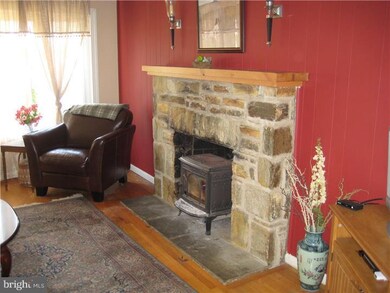 734 Mearns Rd, Warminster, PA 18974 - photo 5