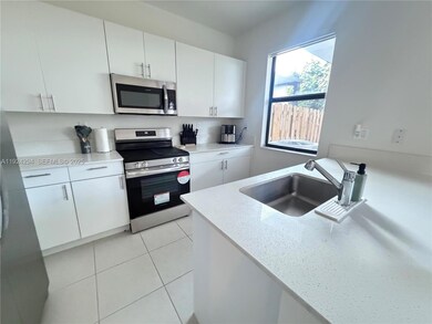 23036 SW 129th Place, Miami, FL 33170 - photo 6