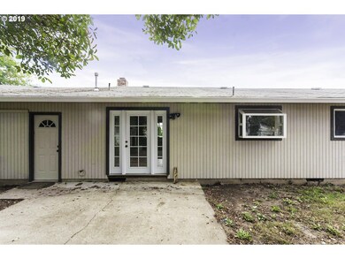 2439 11th Ave, Forest Grove, OR 97116 - photo 5