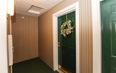 92 Mill St unit 303, Woonsocket, RI 02895 - photo 3