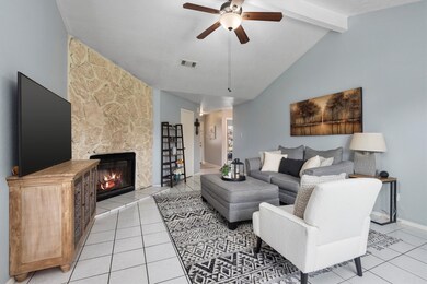 10826 Kentington Oak Dr, Humble, TX 77396 - photo 2