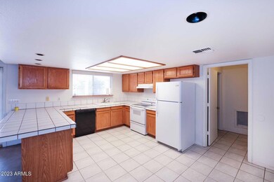 Kitchen2
