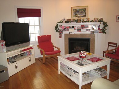 2 Cos Cob Ave unit R, Cos Cob, CT 06807 - photo 6