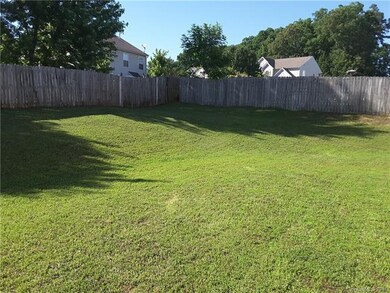 Spacious backyard