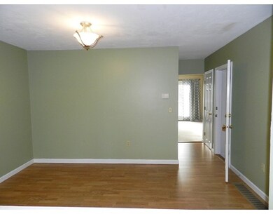 14 Lamplighter Ln unit 14, South Easton, MA 02375 - photo 5
