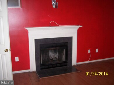 7005 Yellow Amber Ct, Capitol Heights, MD 20743 - photo 4