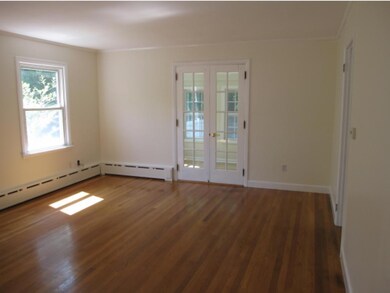 34 Hough St, Dover, NH 03820 - photo 3