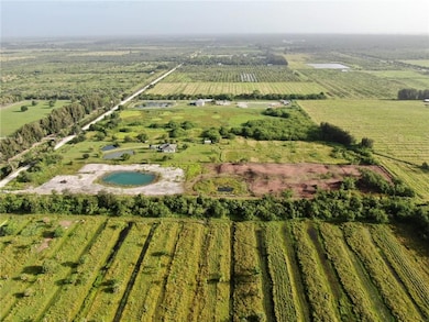 3000 Seminole Rd, Fort Pierce, FL 34951 - photo 4