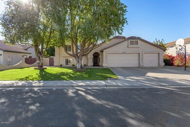 01_3427_E_Hopi_Ave__01_mls