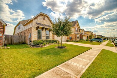 5197 Echo Falls Dr, Alvin, TX 77511 - photo 4