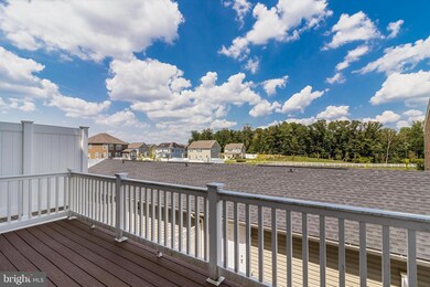 11192 Saint Luke Dr, White Plains, MD 20695 - photo 3