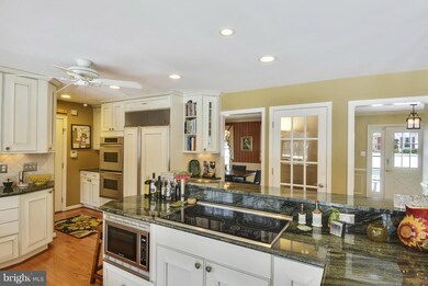 11627 Quail Ridge Ct, Reston, VA 20194 - photo 6