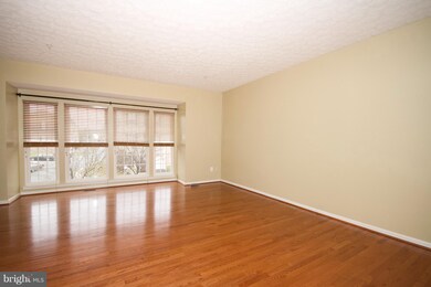 9764 Harvester Cir, Perry Hall, MD 21128 - photo 4