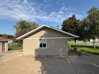 8460 Hyde Ave S, Cottage Grove, MN 55016 - photo 4