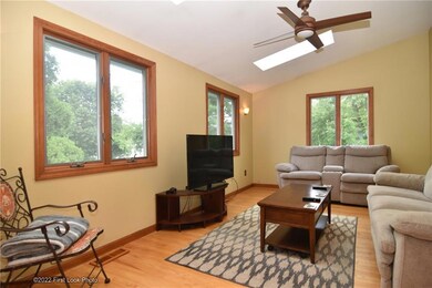 26 Mohawk Trail, Narragansett, RI 02882 - photo 2