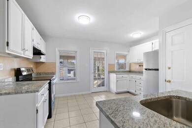 32 Park Rd unit 3, Brockton, MA 02301 - photo 3