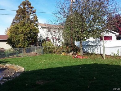 419 Dewberry Ave, Bethlehem, PA 18017 - photo 4