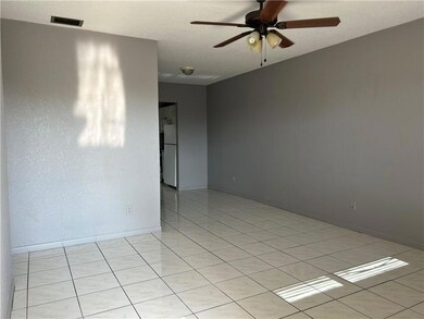 VIEW INTO APT FROM ENTRY APT DOOR