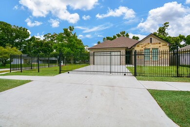 7301 Yoe St, Houston, TX 77016 - photo 6
