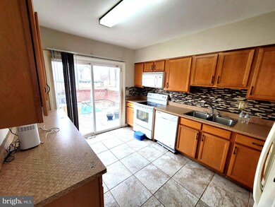 13205 Harrison Ave, Fort Washington, MD 20744 - photo 6