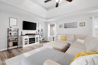 193 Berger Farm Dr, Mount Washington, KY 40047 - photo 2