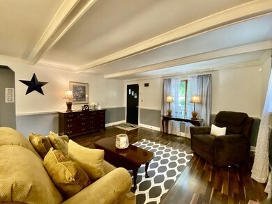 39 Bartlett St, North Weymouth, MA 02191 - photo 4