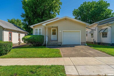 1114 Pekin St, Lincoln, IL 62656 - photo 2