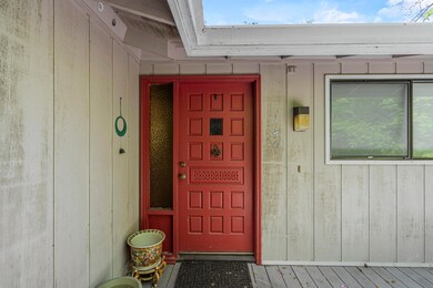 140 NW Fall Run Dr, Grants Pass, OR 97526 - photo 7