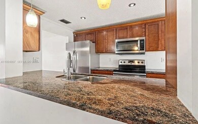 838 NW 82nd Ave unit 2, Plantation, FL 33324 - photo 4