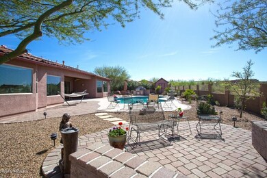 HUGE Back Yard