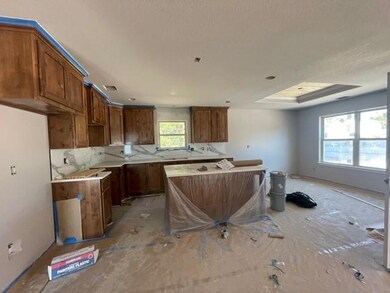 861 E Aquarius Ct, Granbury, TX 76049 - photo 2