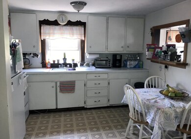 115 Winemack St, Vineyard Haven, MA 02568 - photo 5