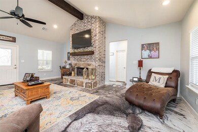 208 Amanda Dr, Weatherford, TX 76088 - photo 7