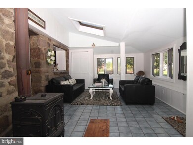 1064 Ellis Woods Rd, Pottstown, PA 19465 - photo 3