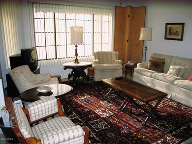 Living Rm