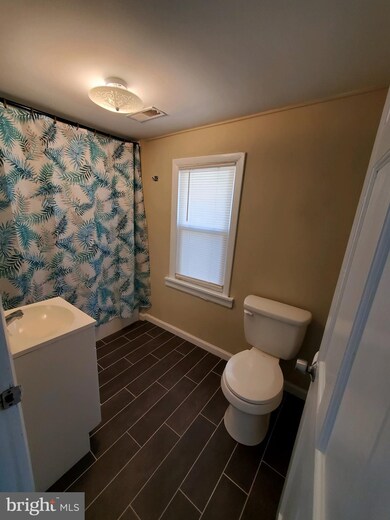 440 N Broad St unit B, Clayton, NJ 08312 - photo 4