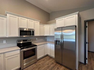 6 Lazy Brook Dr, West Branch, IA 52358 - photo 4