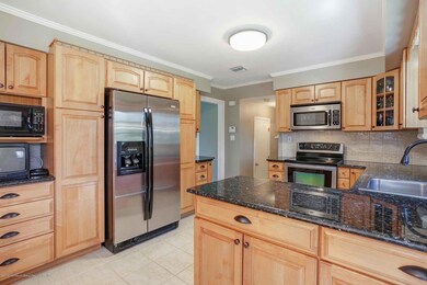 Eat-in kitchen.
